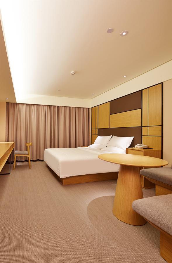 Ji Hotel Shanghai Lujiazui South Pudong Road Eksteriør billede